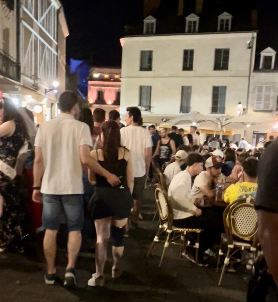 Tours, France nightlife